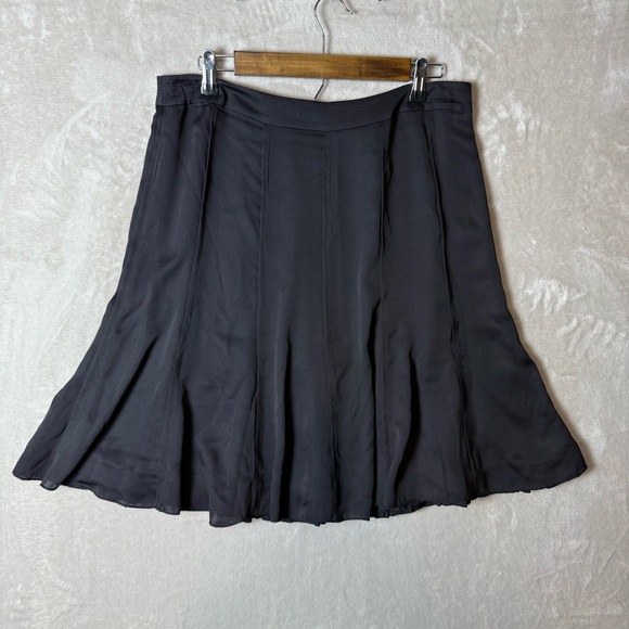 Adrienne Vittadini Black Silk Flowy A-Line Skirt | Lined | Size 10 - Picture 1 of 9